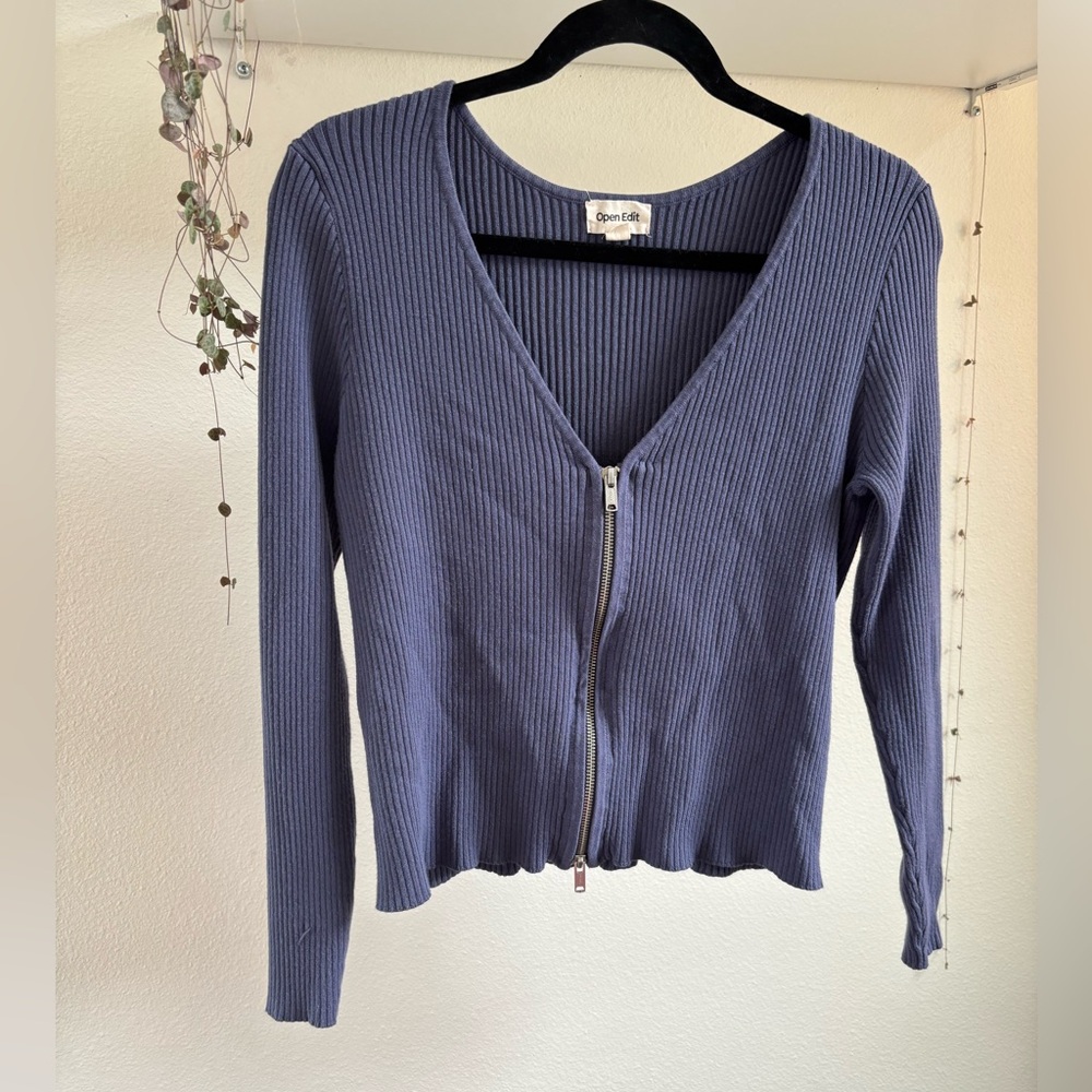 Open edit sweater - Picture 2 of 6